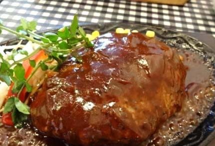 数寄屋バーグ